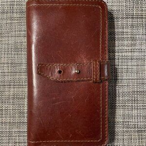 Extra Large Premium Leather Bifold Wallet made by Saddleback Leather Co.